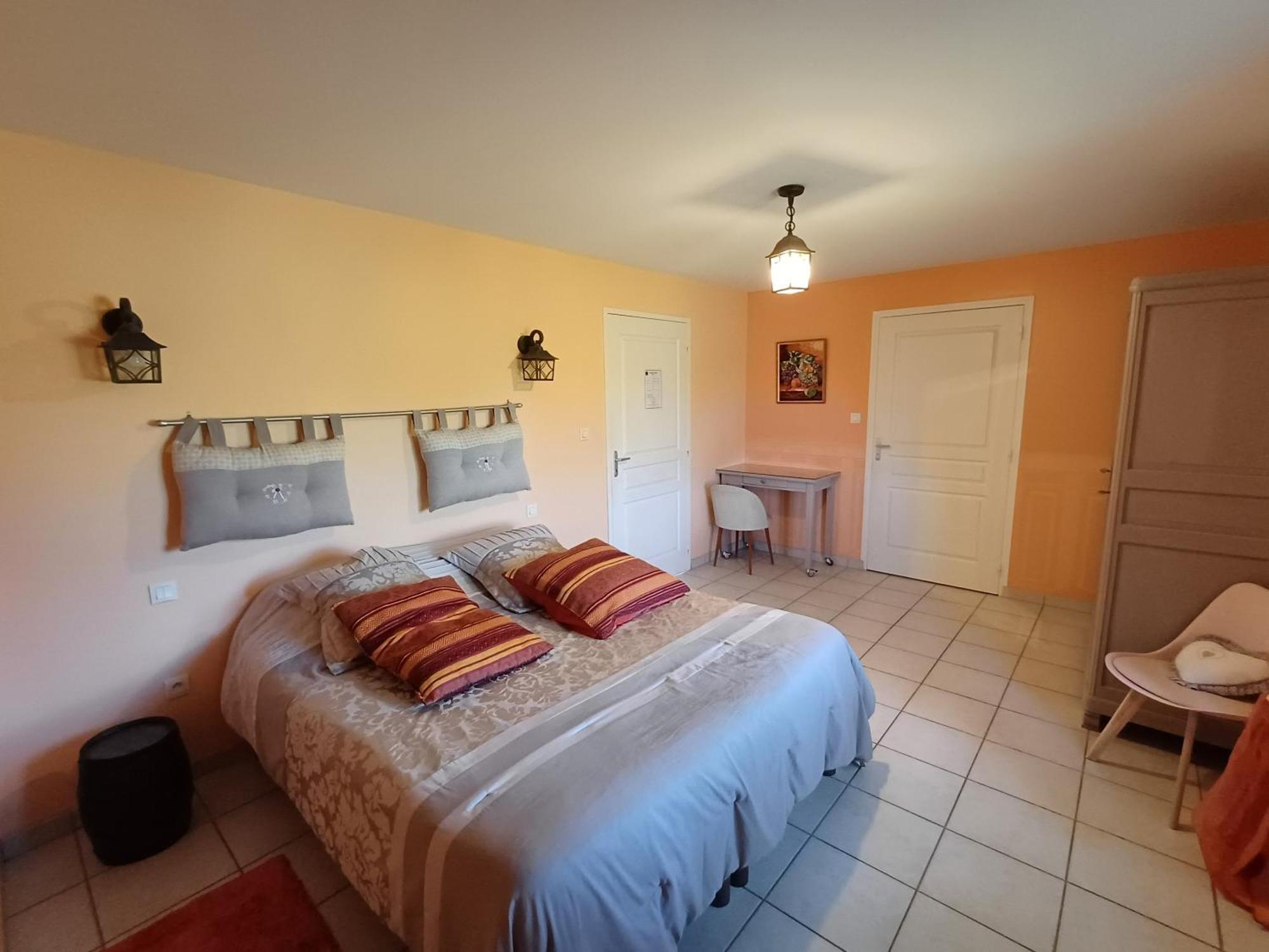 Le Logis Du Livier Hotel Saint-Georges-sur-Layon Kamer foto